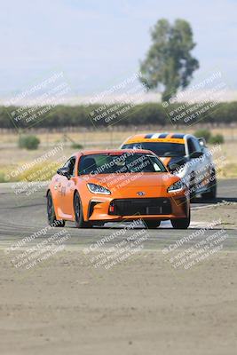 media/Sep-14-2025-Speed Ventures (Sun) [[b2951cd086]]/Orange/Session 2 (Grapevine)/
